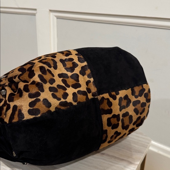 Stuart Weitzman Bag Calf Hair Leopard Print and Black Suede Large Hobo - Picture 10 of 17